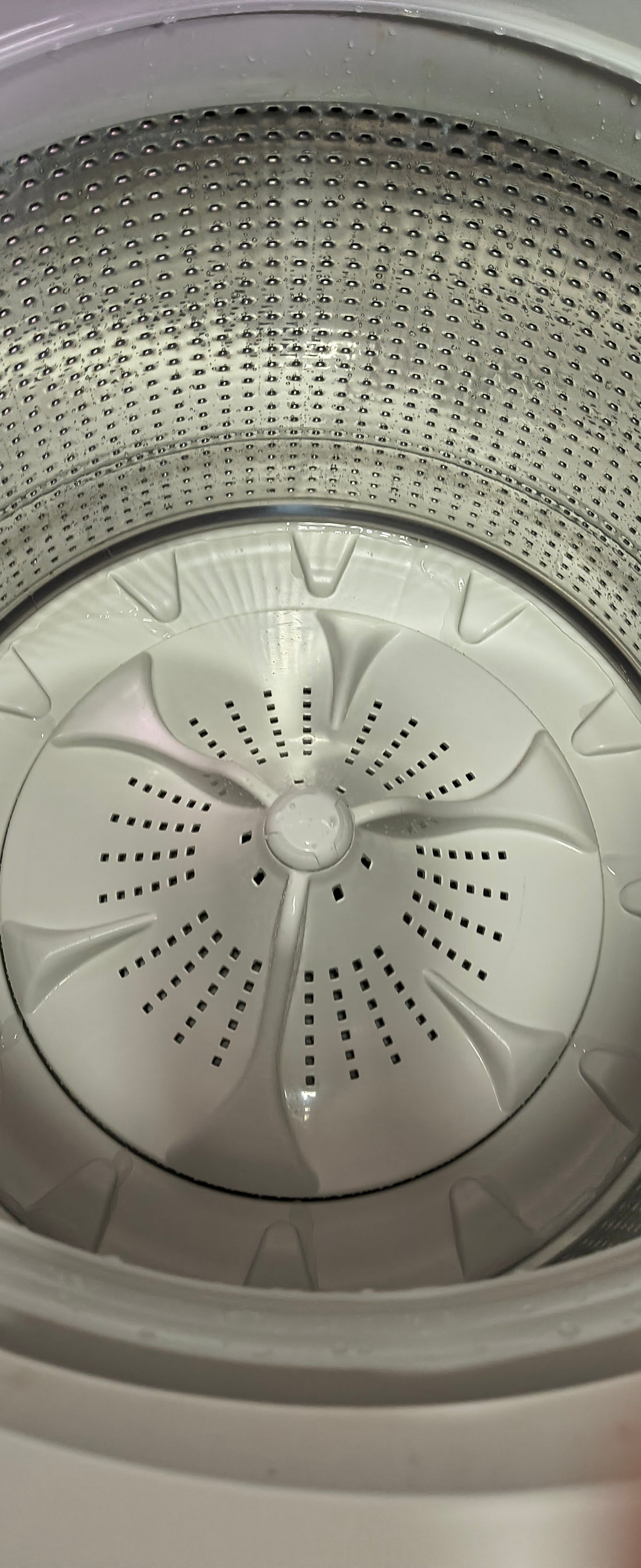 MAYTAG BRAVOS MCT WHITE ELITE TOPLOAD WASHER & ELECTRIC DRYER SET