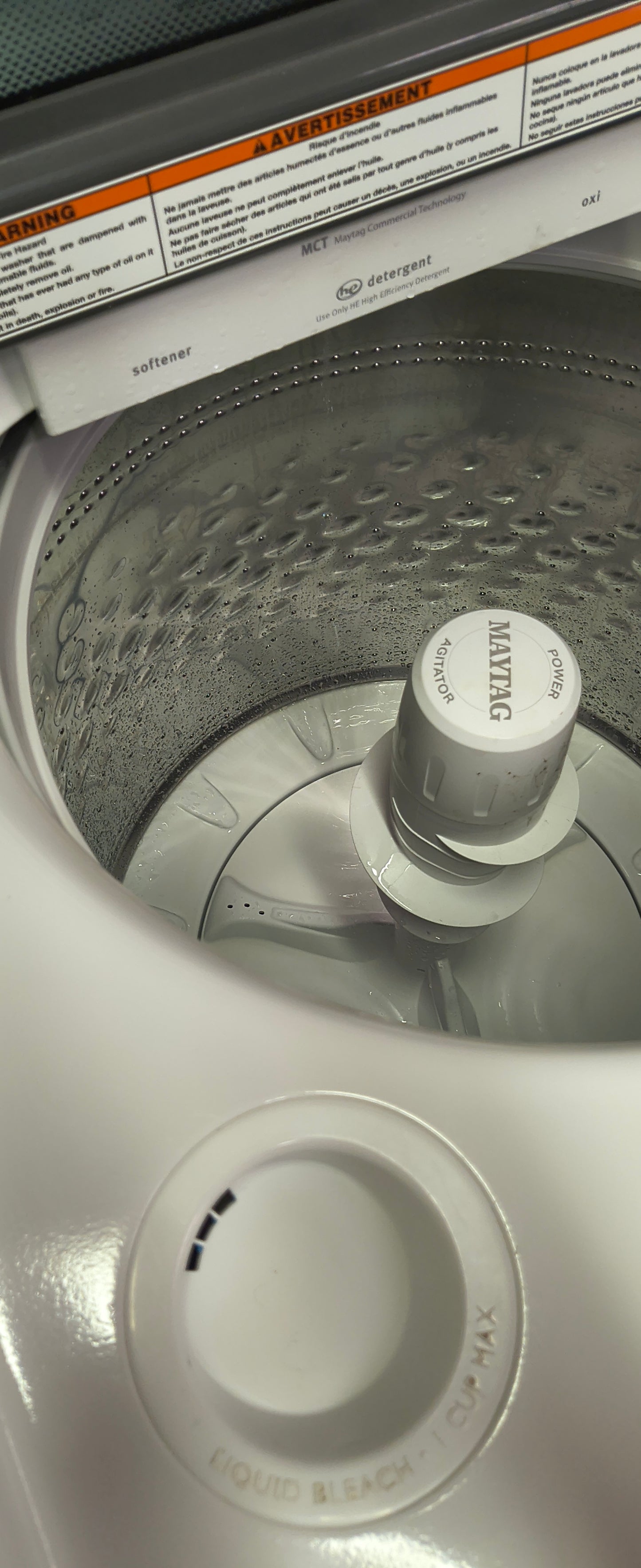 MAYTAG WHITE ELITE TOPLOAD WASHER & ELECTRIC BRAVOS XL DRYER SET